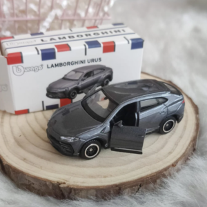 Official Bburago Lamborghini Urus - 1 : 64 Diecast Scale Model